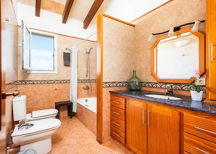 Menorca Tramuntana By Mauter * קאלה אן בלאנס